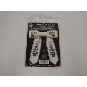 NeedleMagic Stitch a Bow Christmas Tree Cross Stitch Kit NOS Sealed USA